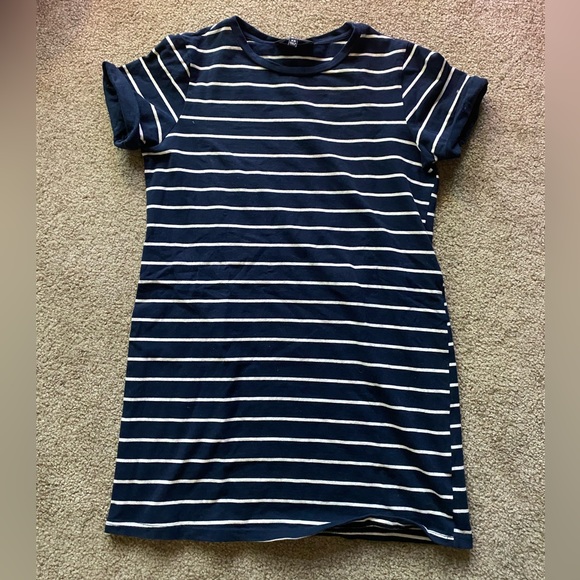 Lulus T Shirt Dress - Picture 7 of 7